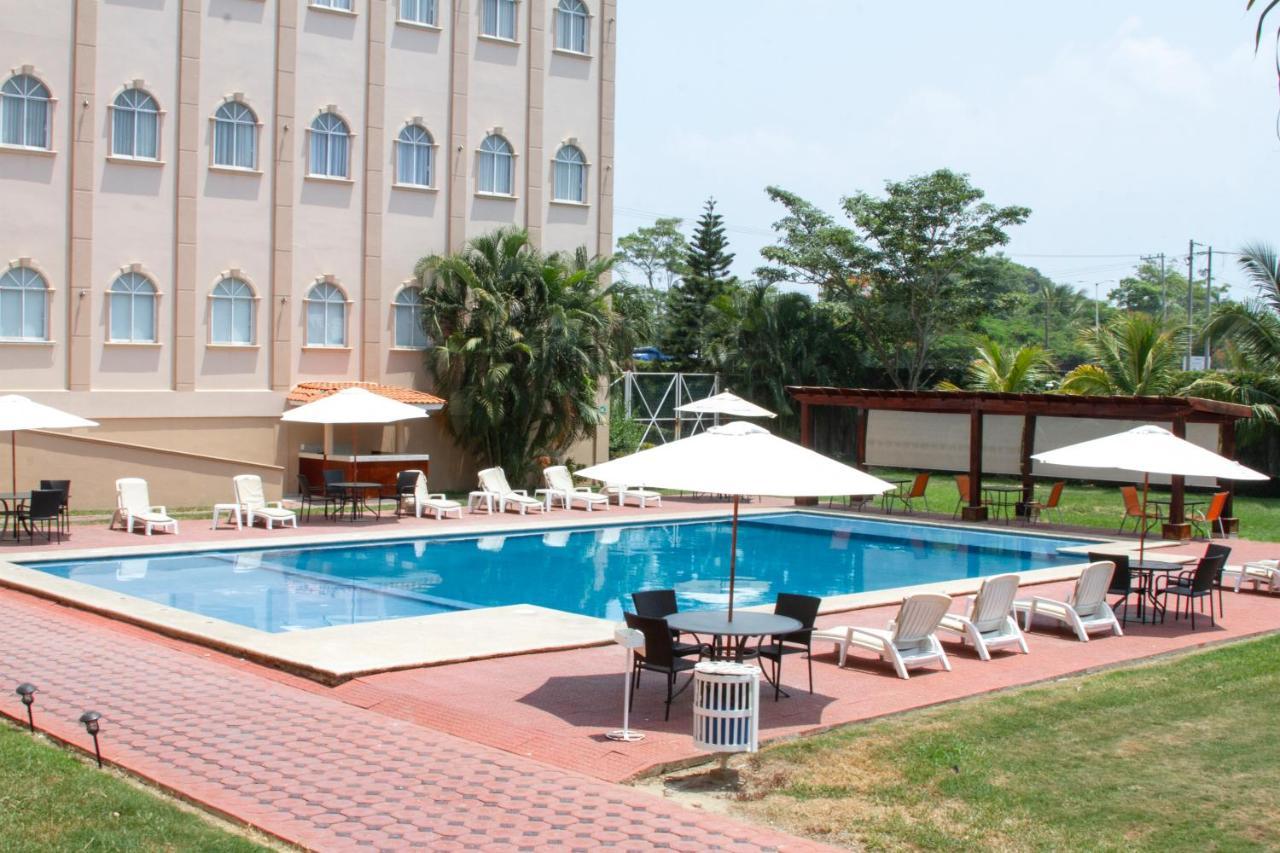 Hotel Baez Paraíso Esterno foto