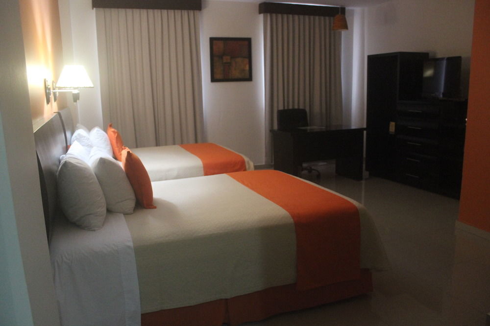 Hotel Baez Paraíso Esterno foto